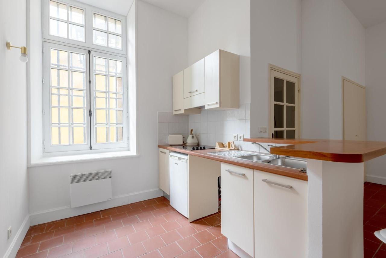 Superbe Appartement Avec Cour Dans La Bastide Carcassone Kültér fotó